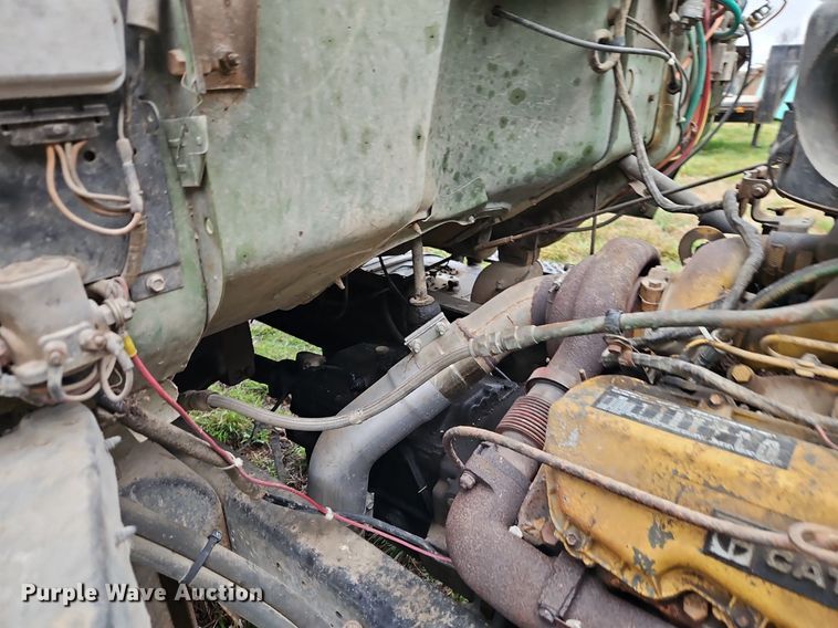 image for item EI3625 1974 Ford T880 Custom Cab grain truck