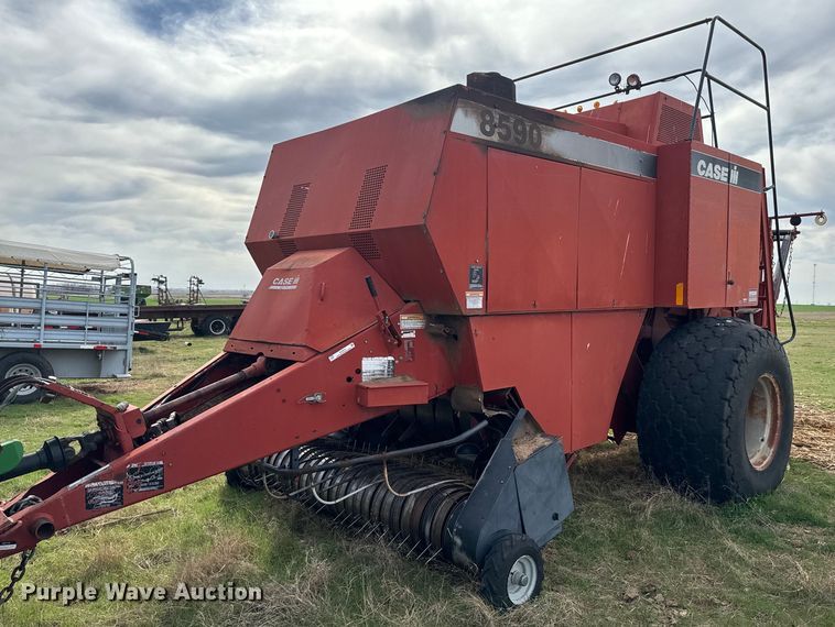image for item EJ0314 Case 8590 large square baler
