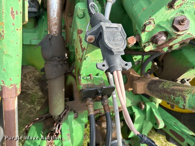 image for item EJ0314 Case 8590 large square baler