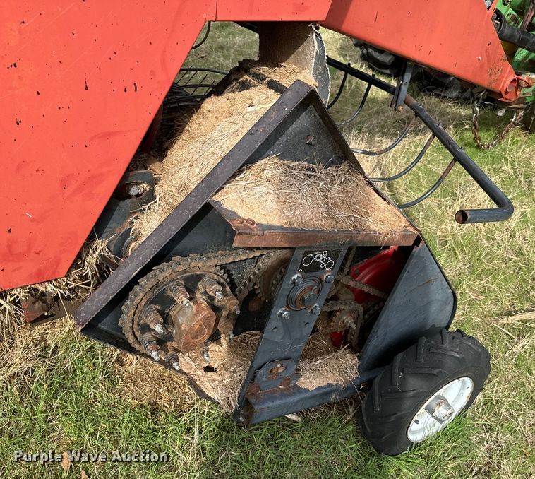 image for item EJ0314 Case 8590 large square baler