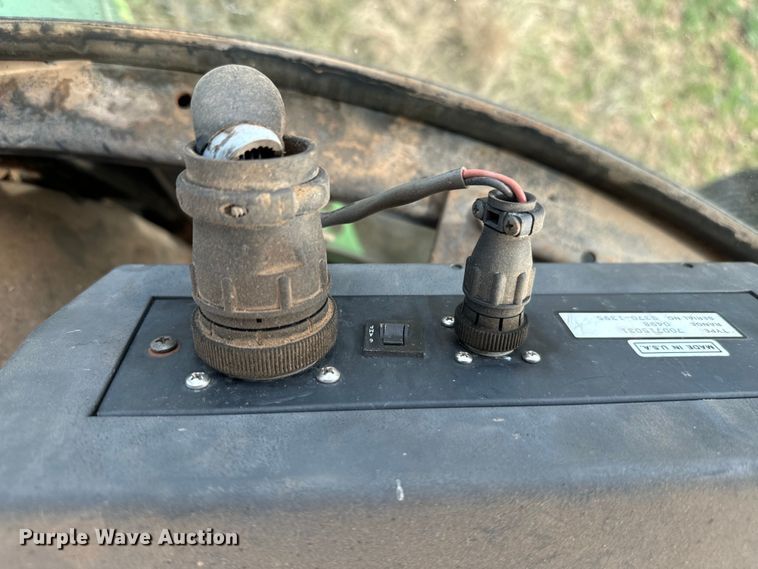 image for item EJ0314 Case 8590 large square baler