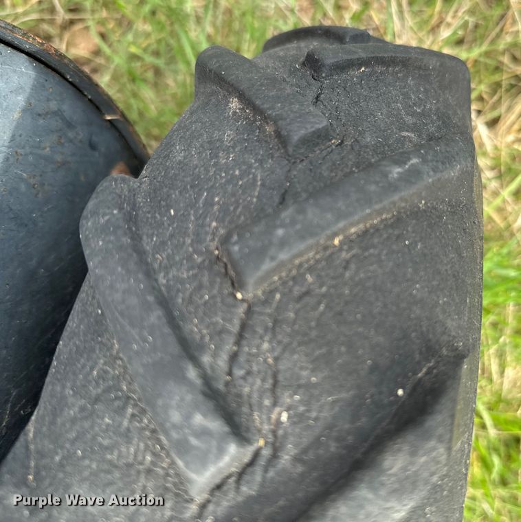 image for item EJ0314 Case 8590 large square baler