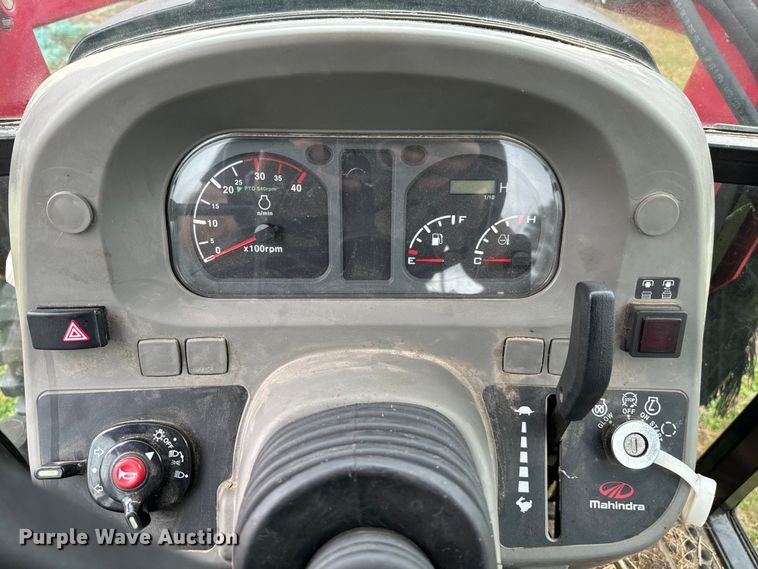 image for item EJ0324 2016 Mahindra 2565 MFWD tractor