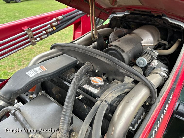 image for item EJ0324 2016 Mahindra 2565 MFWD tractor