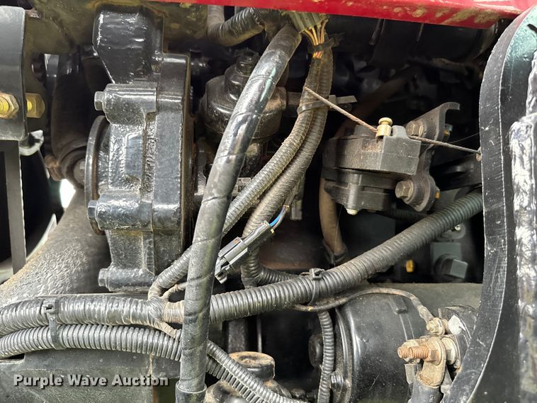 image for item EJ0324 2016 Mahindra 2565 MFWD tractor