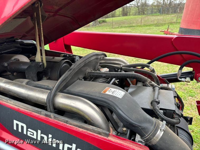 image for item EJ0324 2016 Mahindra 2565 MFWD tractor