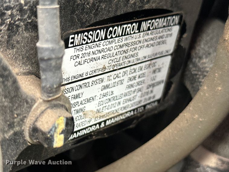 image for item EJ0324 2016 Mahindra 2565 MFWD tractor