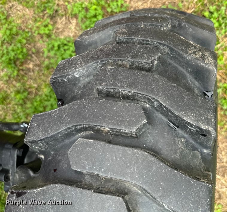 image for item EJ0324 2016 Mahindra 2565 MFWD tractor