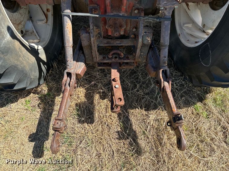 image for item EJ0333 Hesston  1180DT MFWD tractor