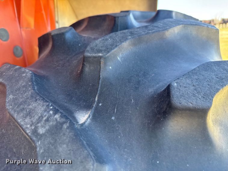 image for item EJ0333 Hesston  1180DT MFWD tractor