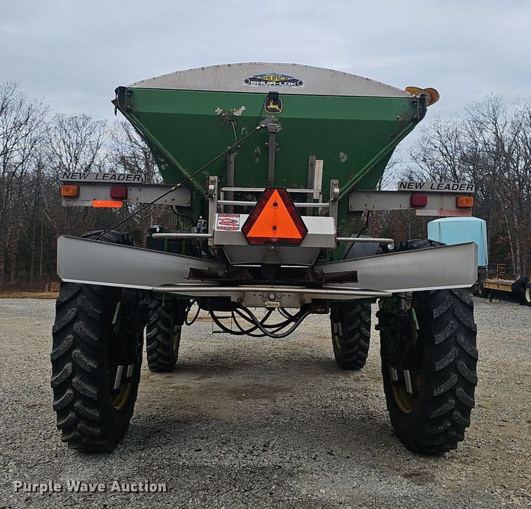 image for item EJ6052 2011 John Deere 4930 spreader