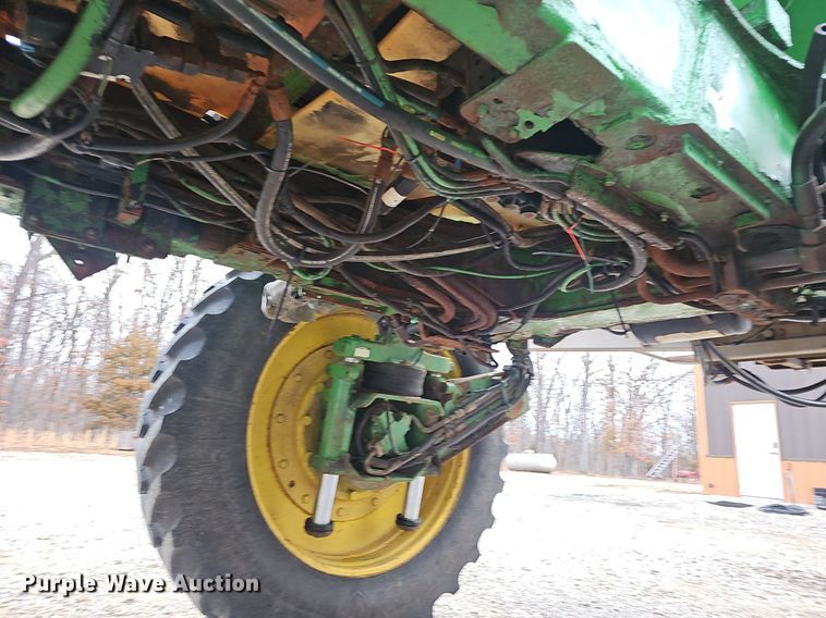 image for item EJ6052 2011 John Deere 4930 spreader