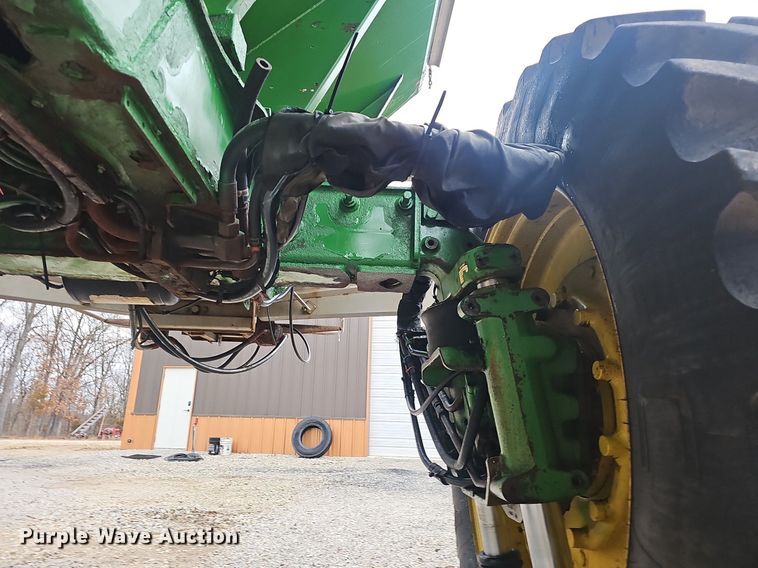 image for item EJ6052 2011 John Deere 4930 spreader