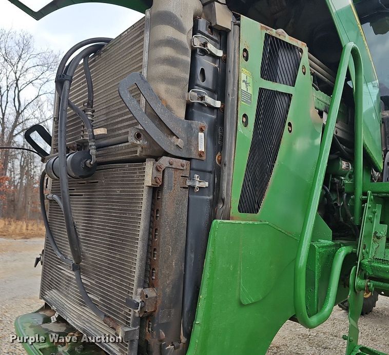 image for item EJ6052 2011 John Deere 4930 spreader