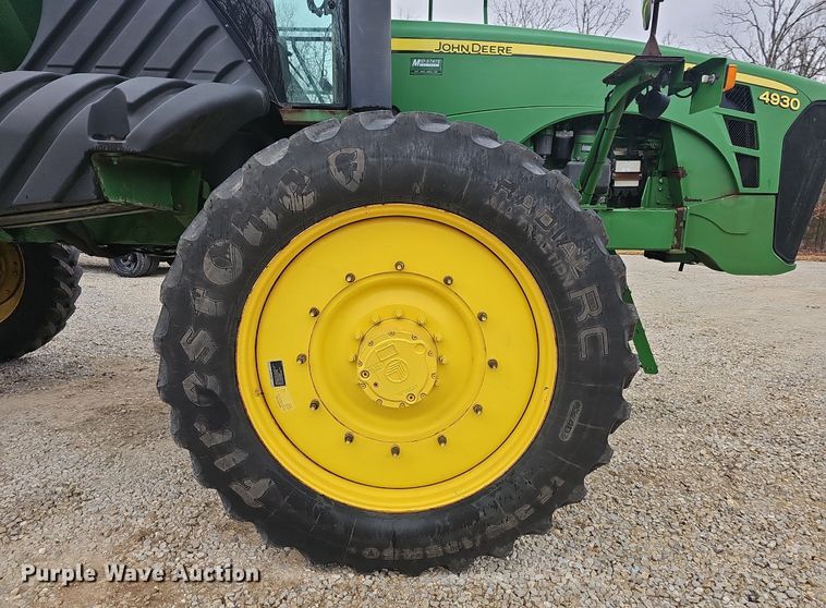 image for item EJ6052 2011 John Deere 4930 spreader