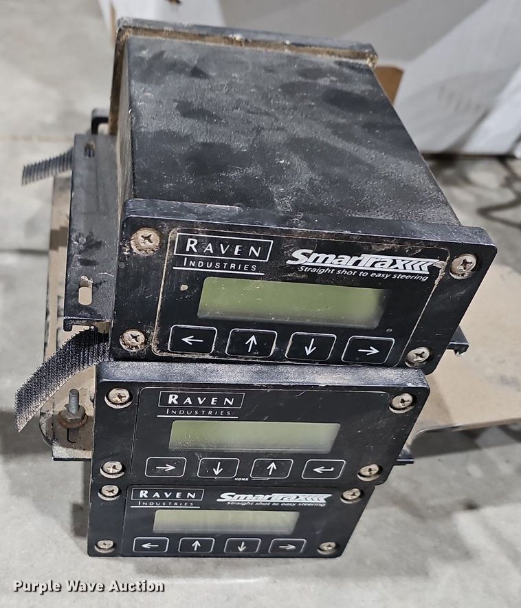 image for item EJ6061 Raven SmarTrax  auto steer
