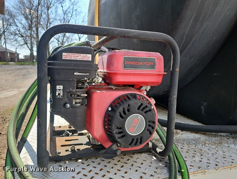 image for item EJ6063 1983 International 1754 flatbed truck