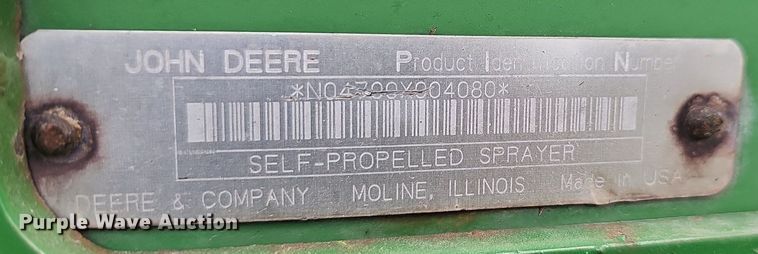 image for item EJ6064 1999 John Deere 4700 sprayer