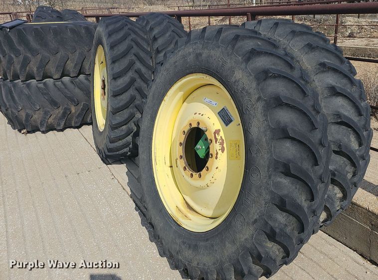image for item EJ6065 (4) Firestone 385/85R34 row crop tires and wheels