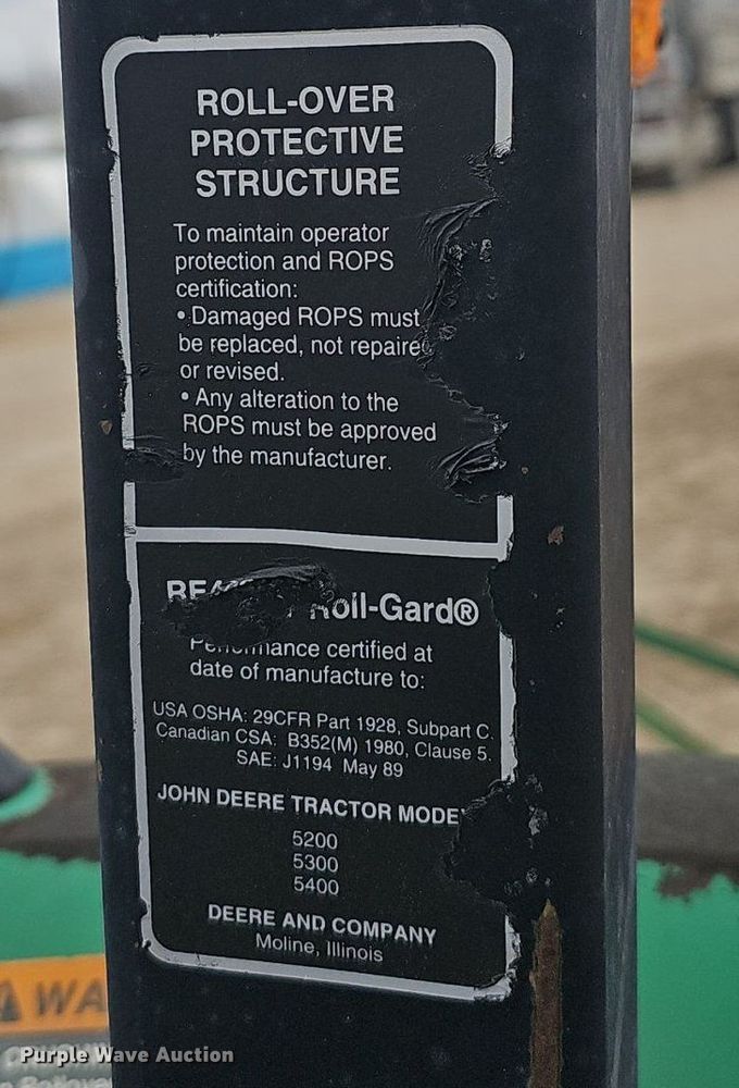 image for item EJ6067 1993 John Deere 5400 MFWD tractor