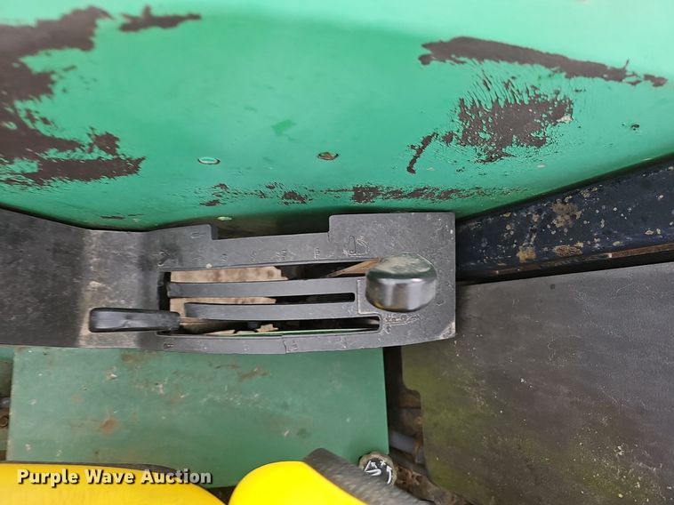 image for item EJ6067 1993 John Deere 5400 MFWD tractor