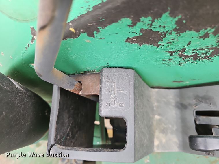 image for item EJ6067 1993 John Deere 5400 MFWD tractor