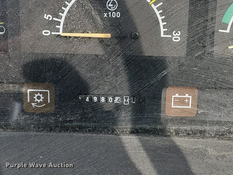 image for item EJ6067 1993 John Deere 5400 MFWD tractor