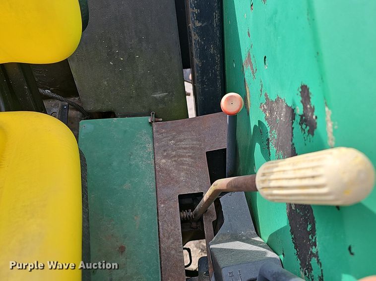 image for item EJ6067 1993 John Deere 5400 MFWD tractor