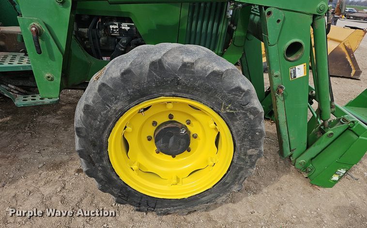 image for item EJ6067 1993 John Deere 5400 MFWD tractor