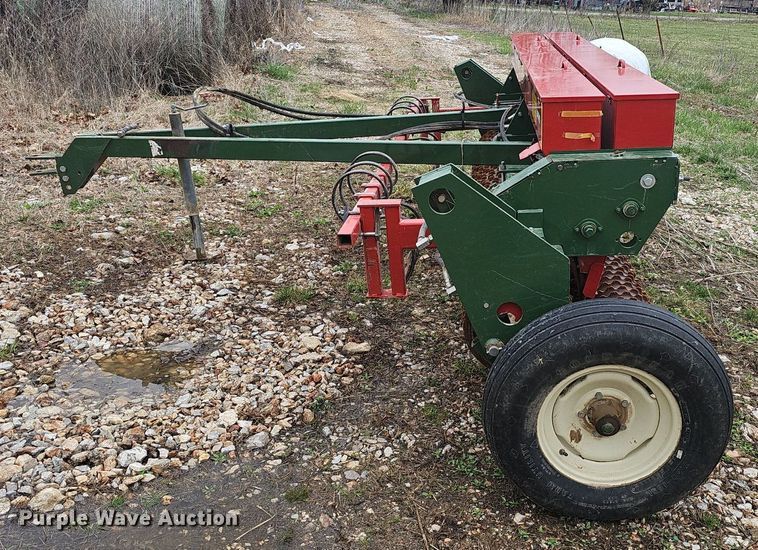 image for item EJ6114 Brillion SS-10 seeder