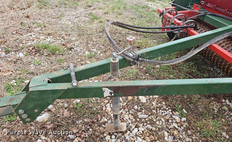image for item EJ6114 Brillion SS-10 seeder