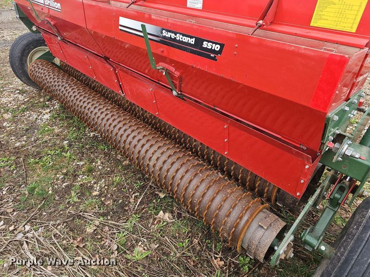 image for item EJ6114 Brillion SS-10 seeder