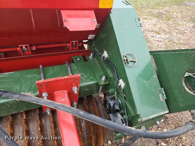 image for item EJ6114 Brillion SS-10 seeder