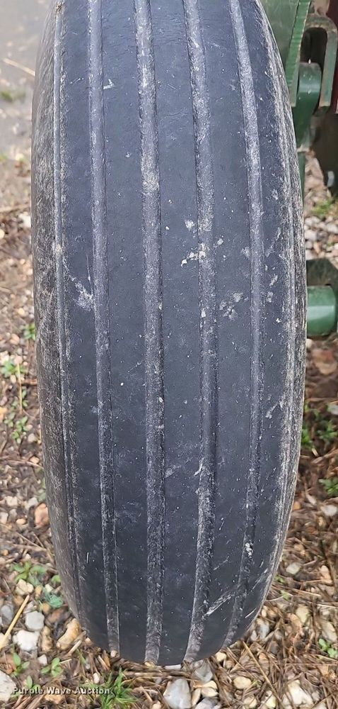 image for item EJ6114 Brillion SS-10 seeder