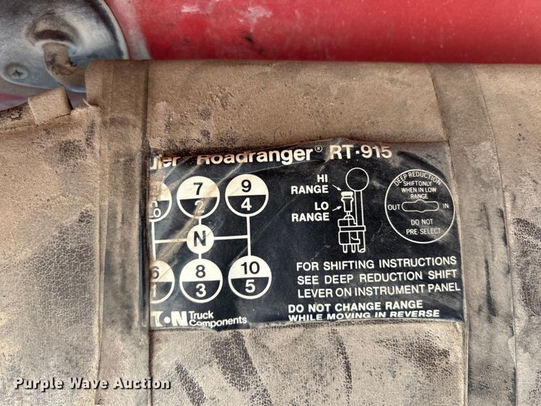 image for item EK4144 1980 Ford 9000 flatbed truck