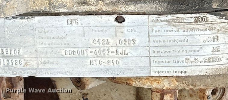 image for item EK4144 1980 Ford 9000 flatbed truck