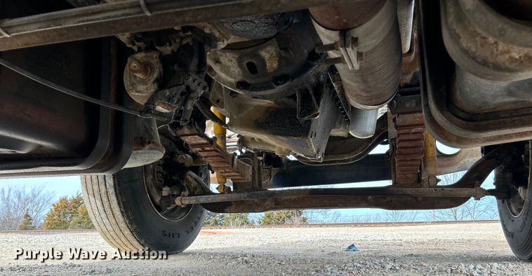 image for item EK4144 1980 Ford 9000 flatbed truck