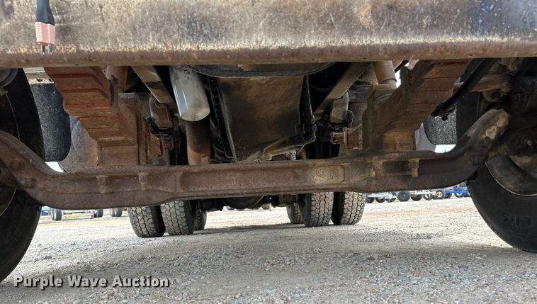 image for item EK4144 1980 Ford 9000 flatbed truck