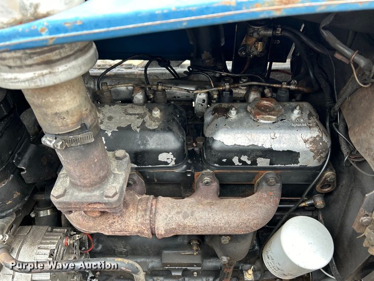 image for item EK4200 Long 2610 MFWD tractor