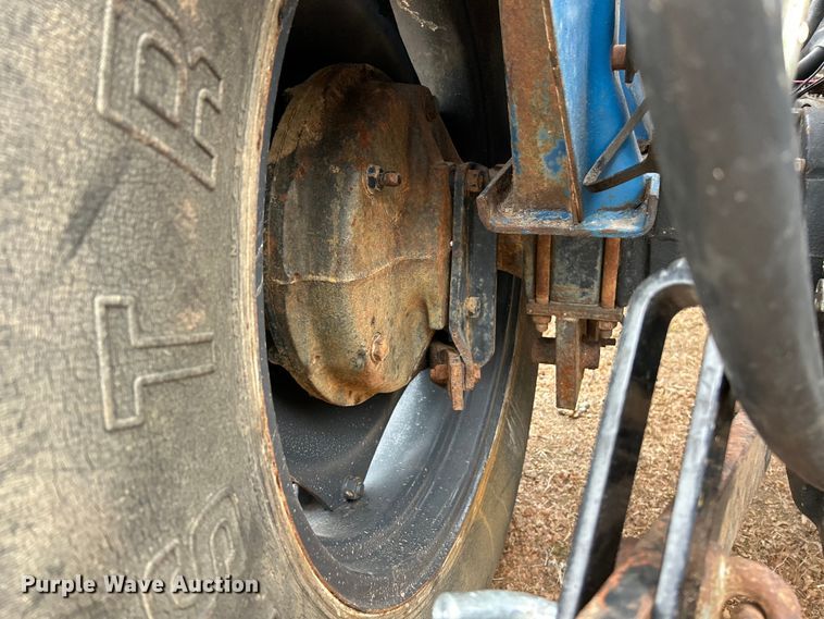 image for item EK4200 Long 2610 MFWD tractor