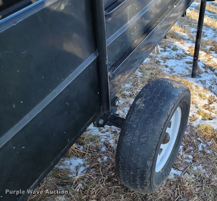 image for item LD9099 Priefert livestock loading chute