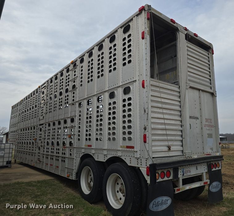 image for item LD9125 1988 Wilson PSDCL-202 livestock trailer