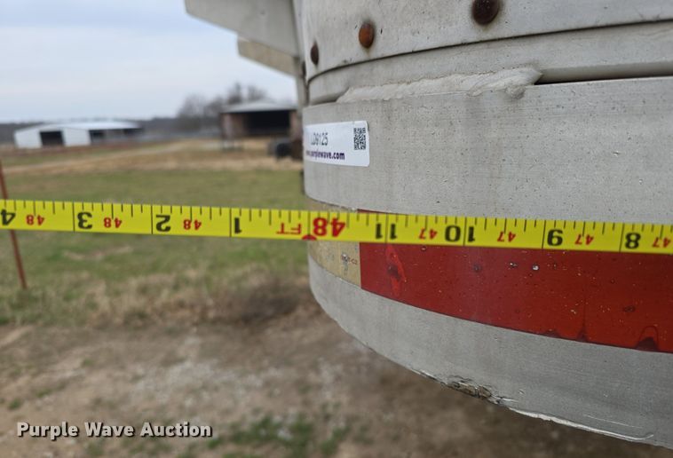 image for item LD9125 1988 Wilson PSDCL-202 livestock trailer