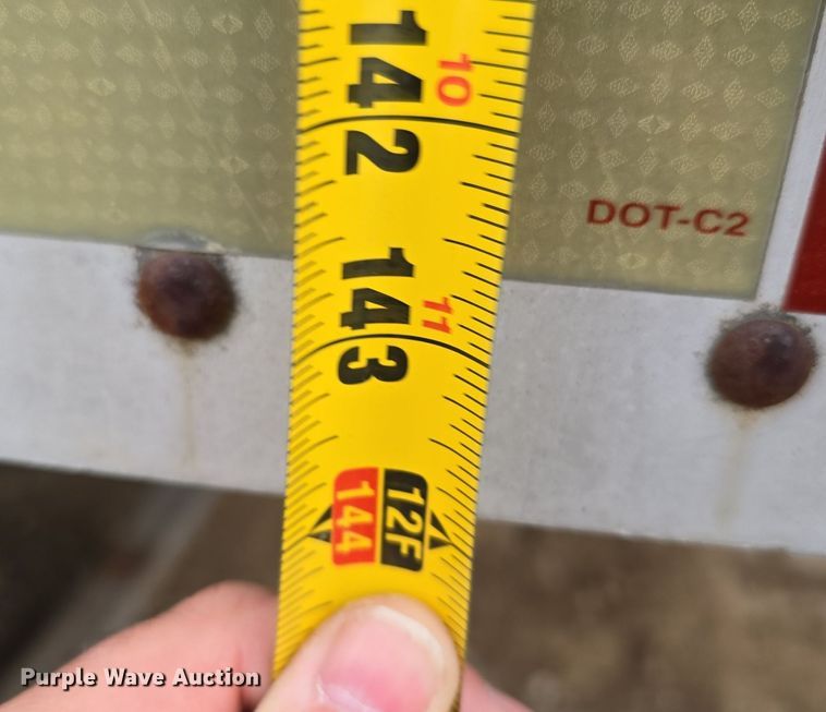 image for item LD9125 1988 Wilson PSDCL-202 livestock trailer