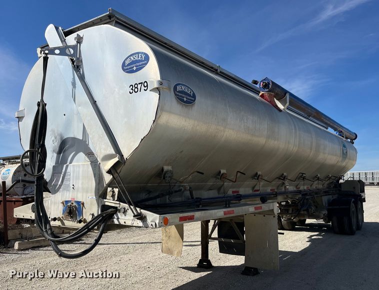 image for item LD9337 2012 Hensley  ATLW-36-32-8  pneumatic feed reclaimer trailer