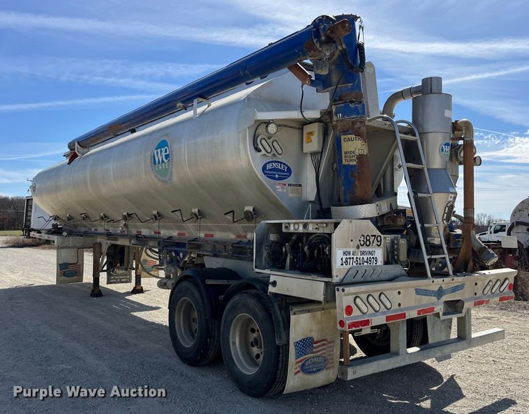 image for item LD9337 2012 Hensley  ATLW-36-32-8  pneumatic feed reclaimer trailer