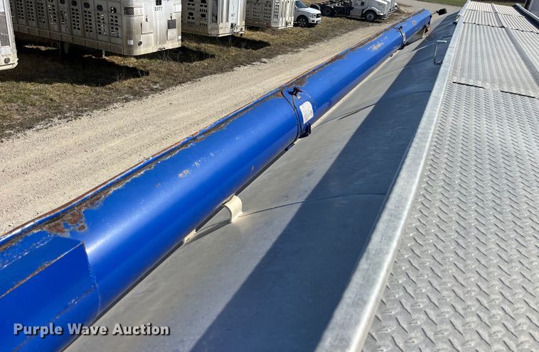 image for item LD9337 2012 Hensley  ATLW-36-32-8  pneumatic feed reclaimer trailer