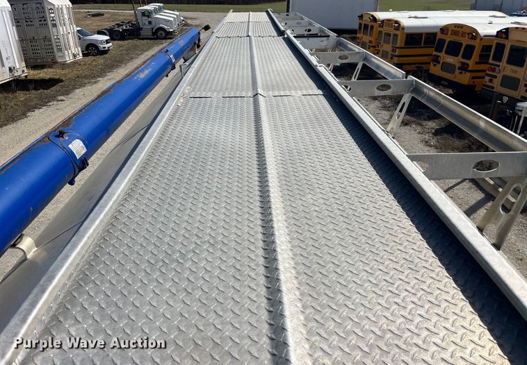 image for item LD9337 2012 Hensley  ATLW-36-32-8  pneumatic feed reclaimer trailer