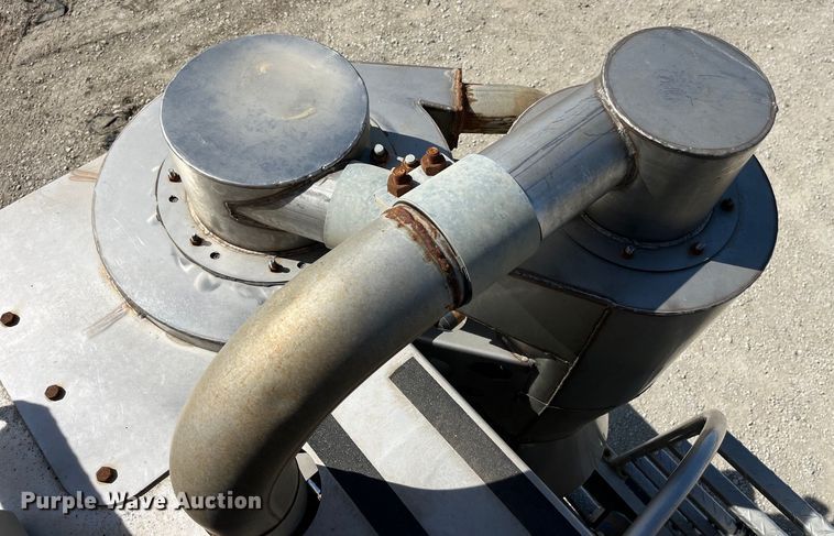 image for item LD9337 2012 Hensley  ATLW-36-32-8  pneumatic feed reclaimer trailer