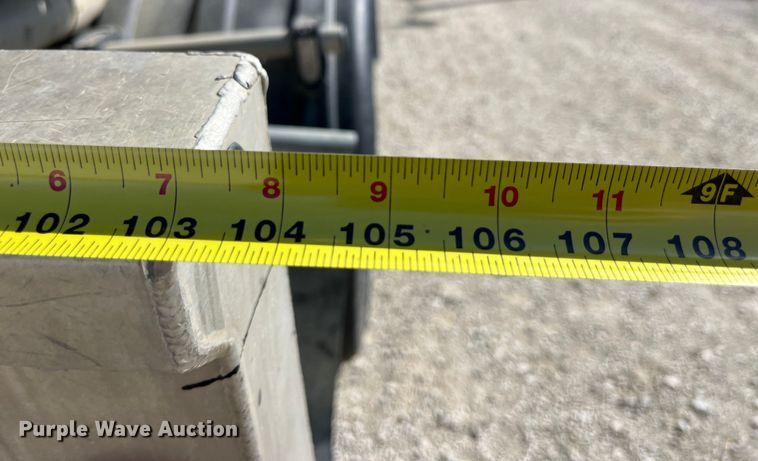 image for item LD9337 2012 Hensley  ATLW-36-32-8  pneumatic feed reclaimer trailer